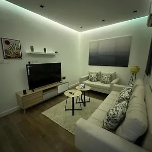 ذاتية و ذكية للسكن فخامة فندفية Smart Entry Selfentry Vip شقة